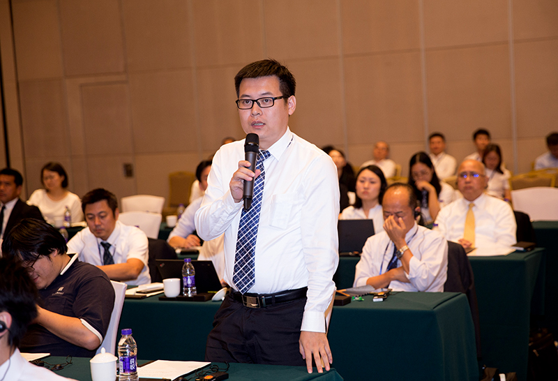 新纶科技老总_新纶科技拖鞋图片(2)